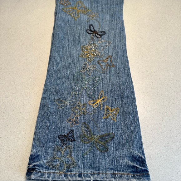 LA Blues Bootcut Jeans Butterfly Embroidered Rhinestones Light Blue Wash Size 6 - Picture 6 of 14